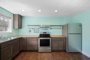 1980 Princeton Dr, Eugene, OR 97405 - Photo 26