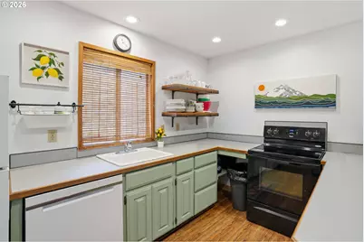 76270 E Rd 28, Rhododendron, OR 97049 - Photo 14
