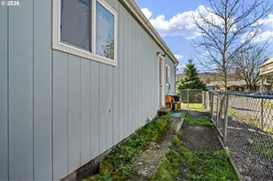 76317 Klohn Rd, Oakridge, OR 97463 - Photo 26