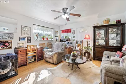 76317 Klohn Rd, Oakridge, OR 97463 - Photo 6