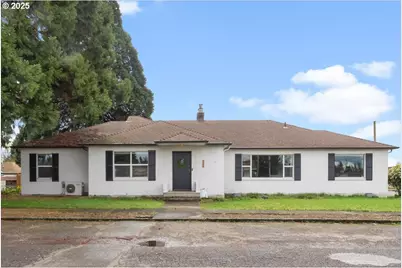 360 E Elwood St, Stayton, OR 97383 - Photo 1