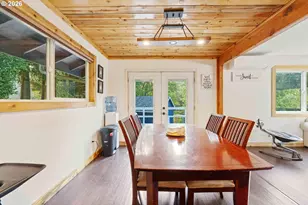 1101 E 15th St, Coquille, OR 97423 - Photo 14