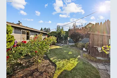3329 SE Hillyard Rd, Gresham, OR 97080 - Photo 34