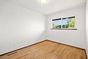 3329 SE Hillyard Rd, Gresham, OR 97080 - Photo 12