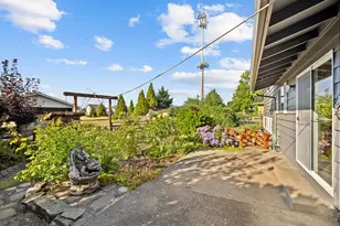 3329 SE Hillyard Rd, Gresham, OR 97080 - Photo 34