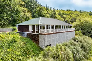 9675 Scenic View Dr, Rockaway Beach, OR 97136 - Photo 26