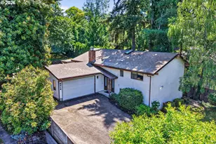 9316 SW 8th Dr, Portland, OR 97219 - Photo 2