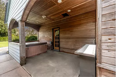 16955 S Clackamas River Dr, Oregon City, OR 97045 - Photo 28