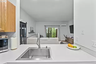 13949 Beavercreek Rd, Oregon City, OR 97045 - Photo 10