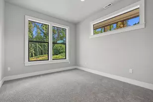 12477 NE Haven Hill Way, Aurora, OR 97002 - Photo 36