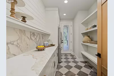12477 NE Haven Hill Way, Aurora, OR 97002 - Photo 14
