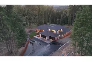 12477 NE Haven Hill Way, Aurora, OR 97002 - Photo 2