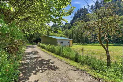 96863 Larson Ln, North Bend, OR 97459 - Photo 44