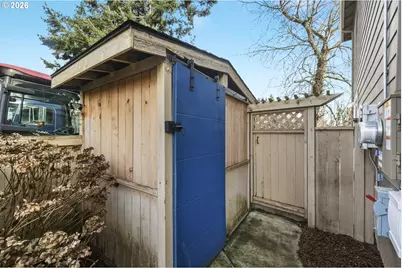 6610 N Smith Ct, Portland, OR 97203 - Photo 40