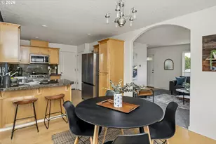 6610 N Smith Ct, Portland, OR 97203 - Photo 12