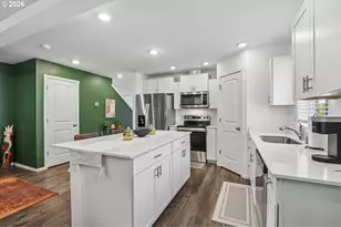 12009 NE 60th Ave, Vancouver, WA 98686 - Photo 10