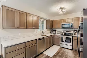 737 SE Palmer Ln, Dayton, OR 97114 - Photo 10