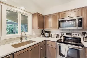 737 SE Palmer Ln, Dayton, OR 97114 - Photo 12