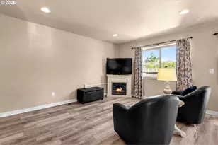 101 NE 14th St, Battle Ground, WA 98604 - Photo 6