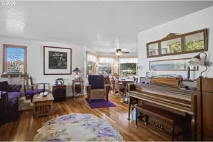 1700 Rainier Rd, Woodburn, OR 97071 - Photo 8