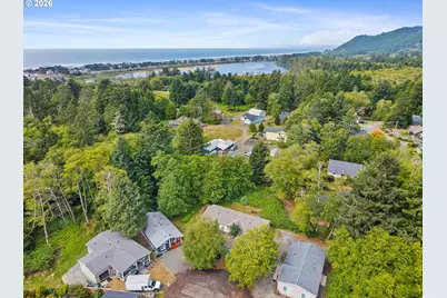 383 N Lagoon St, Rockaway Beach, OR 97136 - Photo 28
