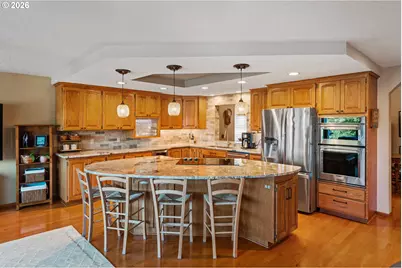 2058 Cedar Ct, North Bend, OR 97459 - Photo 6