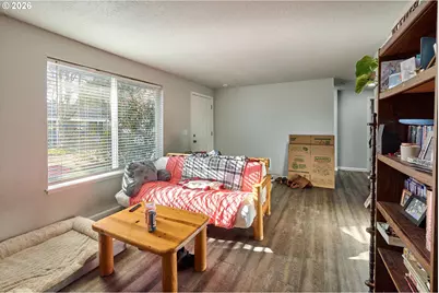 880 N Pershing St, Mount Angel, OR 97362 - Photo 30