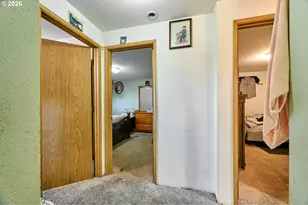 880 N Pershing St, Mount Angel, OR 97362 - Photo 12