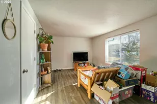 880 N Pershing St, Mount Angel, OR 97362 - Photo 30