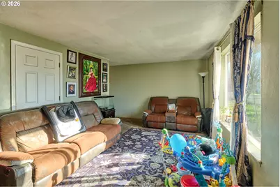880 N Pershing St, Mount Angel, OR 97362 - Photo 16
