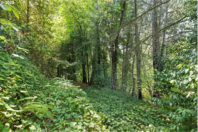 1757 SW Prospect Dr, Portland, OR 97201 - Photo 42