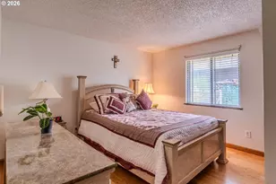 1926 NE Vista Ave, Gresham, OR 97030 - Photo 14