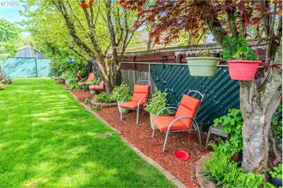 1926 NE Vista Ave, Gresham, OR 97030 - Photo 24