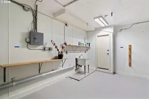 4517 NE 85th Ave, Portland, OR 97220 - Photo 32