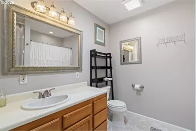 4517 NE 85th Ave, Portland, OR 97220 - Photo 20