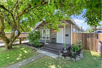 4517 NE 85th Ave, Portland, OR 97220 - Photo 2