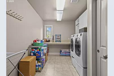 28571 SW Morningside Ave, Wilsonville, OR 97070 - Photo 36