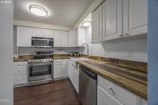 2159 NW Keel Ave, Lincoln City, OR 97367 - Photo 10