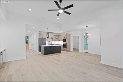 24508 E Bright Ave, Welches, OR 97067 - Photo 8