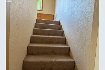 219 Federal Ln, Eugene, OR 97404 - Photo 28