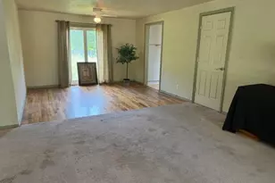 219 Federal Ln, Eugene, OR 97404 - Photo 4