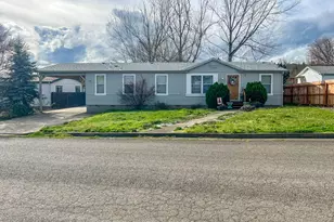 155 Bobwhite St, Roseburg, OR 97471 - Photo 1