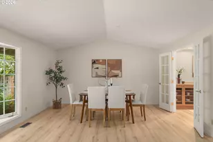 4363 Woodside Cir, Lake Oswego, OR 97035 - Photo 10