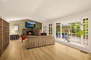 4363 Woodside Cir, Lake Oswego, OR 97035 - Photo 8