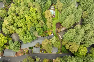 4363 Woodside Cir, Lake Oswego, OR 97035 - Photo 36
