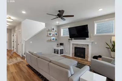 5179 Comet St NE, Salem, OR 97305 - Photo 8