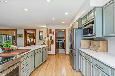 15317 NE Winsor Dr, Brush Prairie, WA 98606 - Photo 16