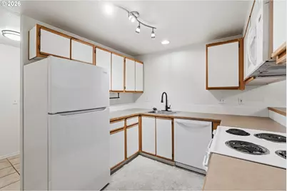 4784 W Powell Blvd #118, Gresham, OR 97030 - Photo 4