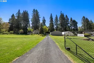 35000 SE Bell Maple Dr, Boring, OR 97009 - Photo 2