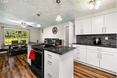 35000 SE Bell Maple Dr, Boring, OR 97009 - Photo 16